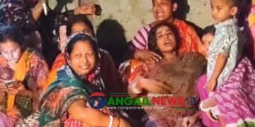 জামুর্কীতে রাস্তা পার হবার সময় বাস চাপায় দুই কিশোর নিহত