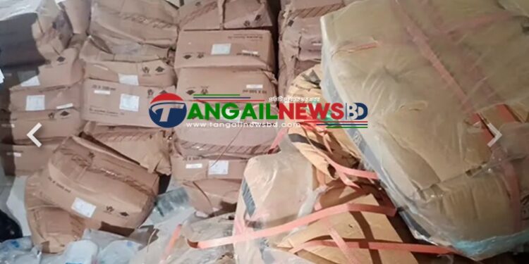 ঘাটাইল হাসপাতালের পরিত্যক্ত টয়লেটে সরকারি ওষুধ পেয়েছে দুদক