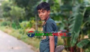 সখীপুরে গাছের সঙ্গে অটোভ্যানের ধাক্কা ॥ দুই দিন পর শাওনের মৃত্যু