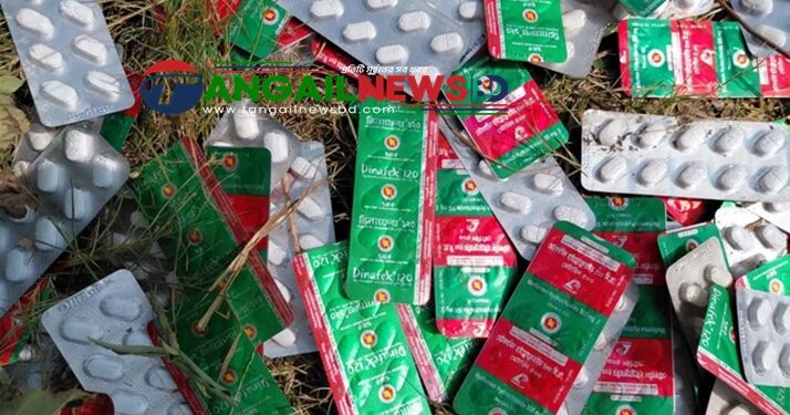 মির্জাপুরে মহাসড়কের পাশে মেয়াদোত্তীর্ণ সরকারি ওষুধের রহস্য