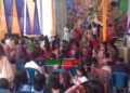 অষ্টমী তিথিতে টাঙ্গাইলের দুর্গা মন্ডপগুলোতে ভক্তদের ঢল নেমেছে