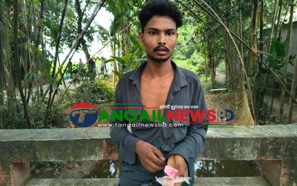 গোপালপুরে শরিফকে ২০ পিস ইয়াবাসহ আটক করেছে পুলিশ