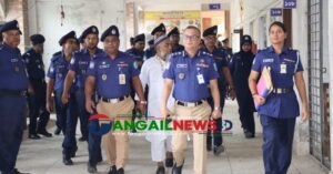 টাঙ্গাইল সদর কোর্ট বার্ষিক পরিদর্শন করলেন পুলিশ সুপার