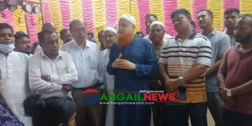 বাংলাদেশ সাম্প্রদায়িক সম্প্রীতির দেশ পূজা মন্ডপ পরিদর্শনকালে এমপি লাভলু
