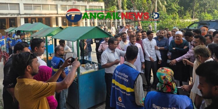 দেলদুয়ারের ডুবাইলের ৯ ভিক্ষুক পেলেন সরকারের সহায়ক উপকরণ