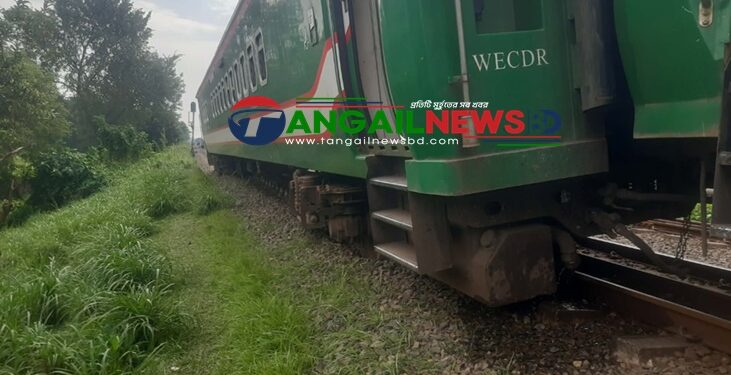 মির্জাপুরে নীলসাগর এক্সপ্রেসের দুই বগি লাইনচ্যুত ॥ আহত বেশকয়েকজন