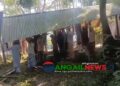 কালিহাতীতে কবরস্থানে যাওয়ার রাস্তা বন্ধ ॥ ঘর ভেঙে লাশ দাফন